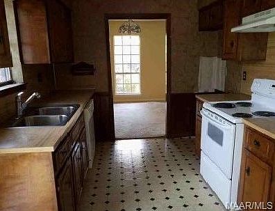 5th image of 5805 Ainsworth Dr
