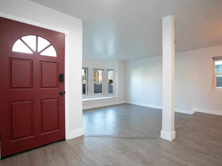 14929 Grevillea Ave — Photo 7