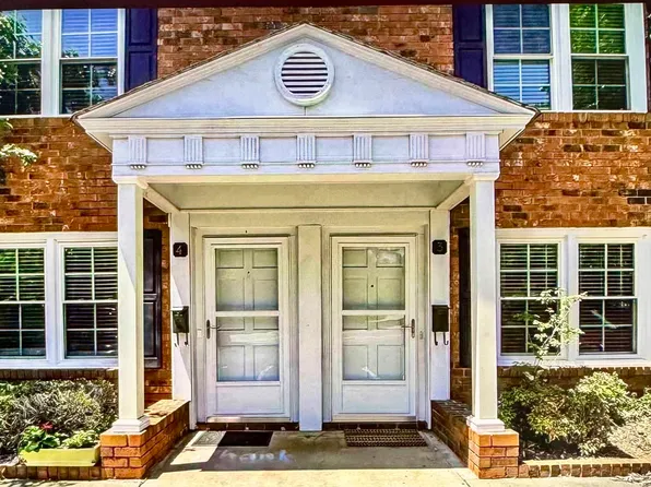 501 Edwards Rd, Greenville, SC 29615