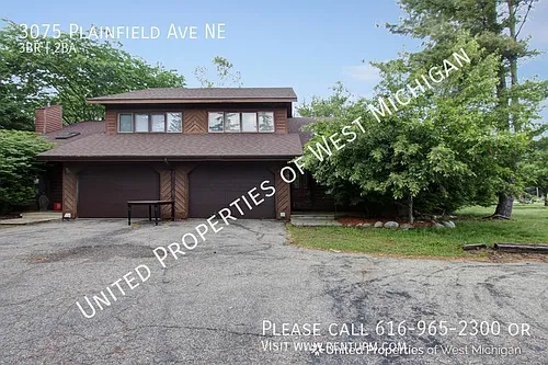 3075 Plainfield Ave NE Photo 1