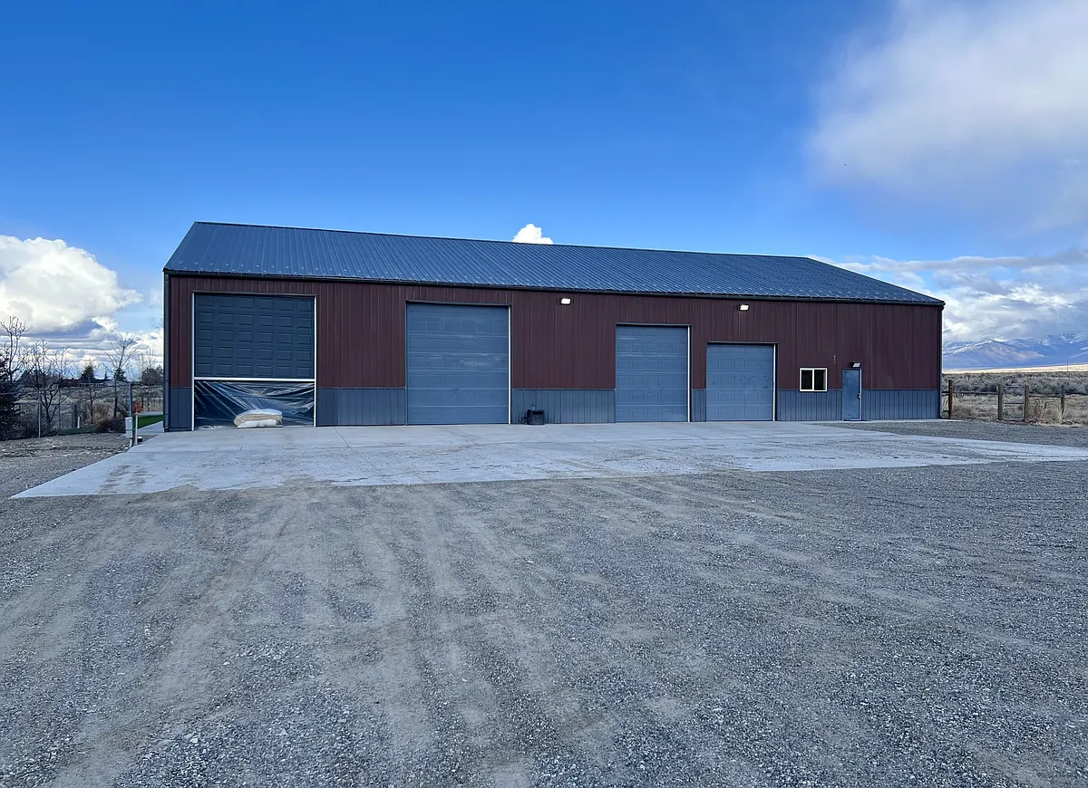 Building Photo - 844 One Eye Dr