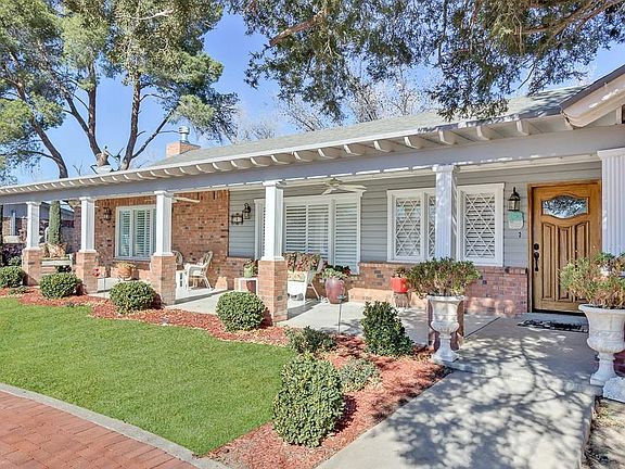 2nd image of 705 Del Mar Dr