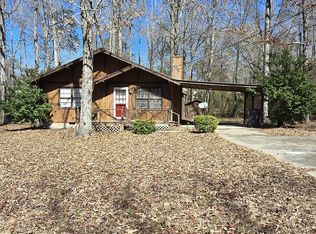 166 Lakeshore Dr N, Gordon, GA 31031