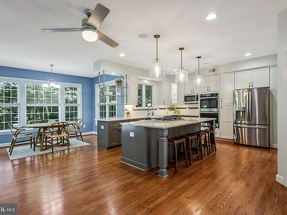2nd image of 10254 Lindsey Meadow Ct