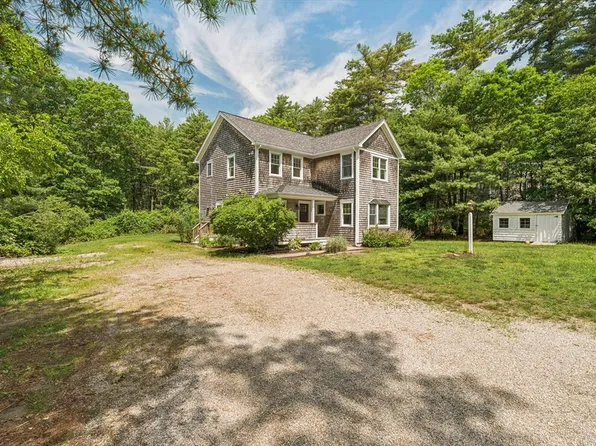 23 Crystal Spring Rd, Mattapoisett, MA 02739