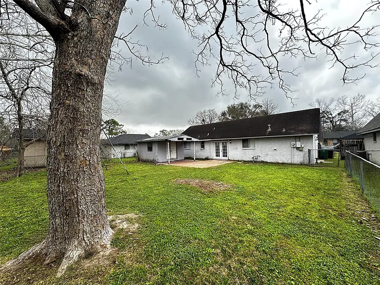 7718 Mosewood St — Photo 13