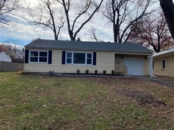 3104 Faraon St, Saint Joseph, MO 64501