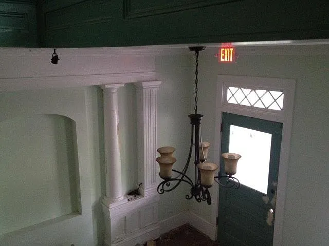 entrance foyer