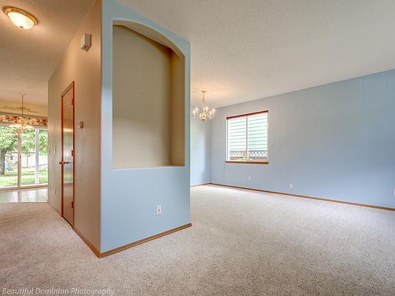 3rd image of 9112 NE 164th Ave