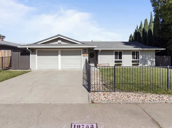 10753 Ambassador Dr, Rancho Cordova, CA 95670