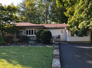 8190 Camargo Rd, Cincinnati, OH 45243