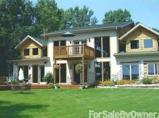 W5181 Stark Rd, Shawano, WI 54166