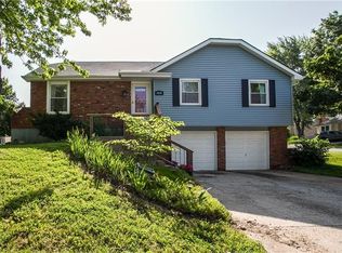 1014 N Cooper St, Olathe, KS 66061