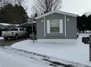 1748 Sunrise Dr, Caro, MI 48723