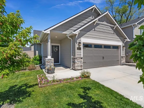 1350 W Homestake St, Meridian, ID 83646