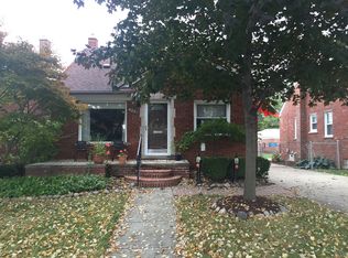 9237 Rosedale Blvd, Allen Park, MI 48101