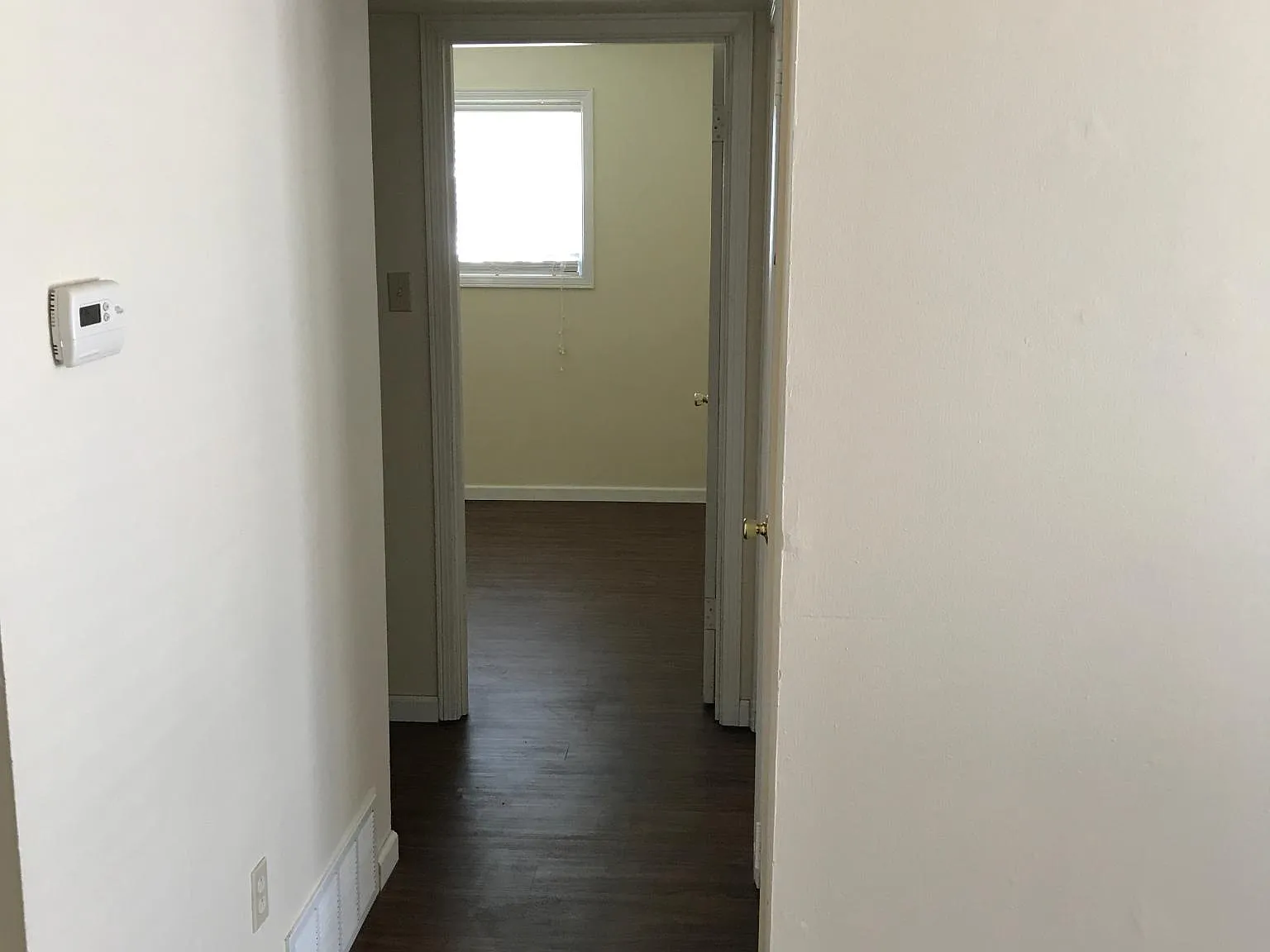 2 bed, 750 sqft, $850 — Photo 3