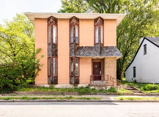 704 S High St #A, Belleville, IL