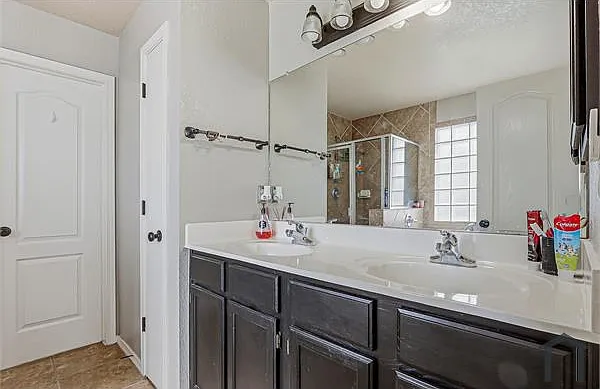 12905 Hidden Grove Dr — Photo 20