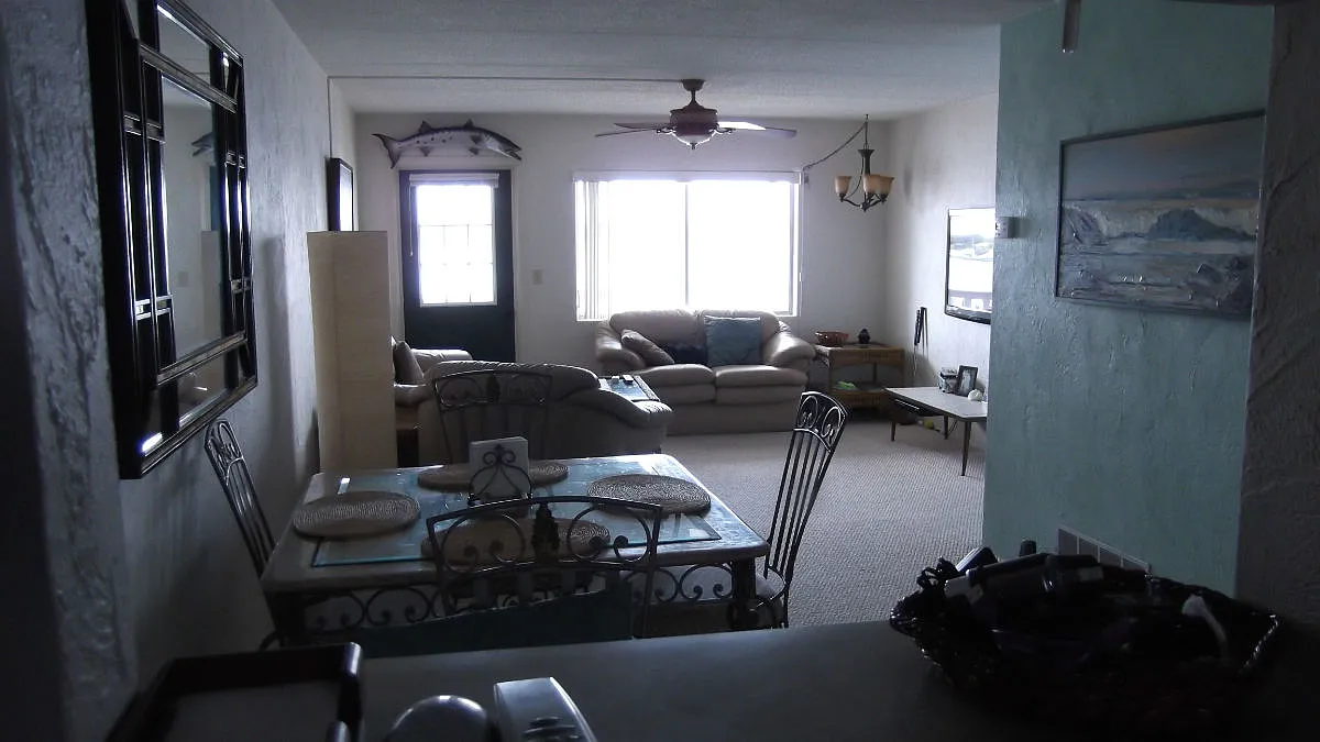 2 bed, 1000 sqft, $1,600 — Photo 2
