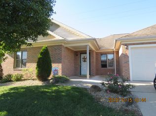 101 Carlin Dr, Logan, OH 43138