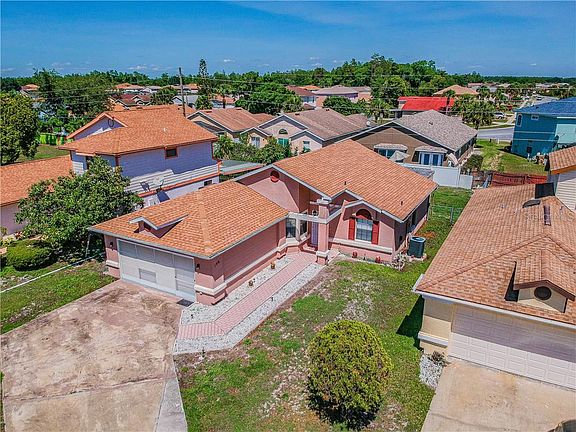 3rd image of 196 Sandalwood Dr