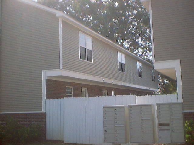 2nd image of 75 Point Place Dr