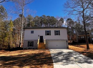 79 Paces Lakes Point, Dallas, GA 30157