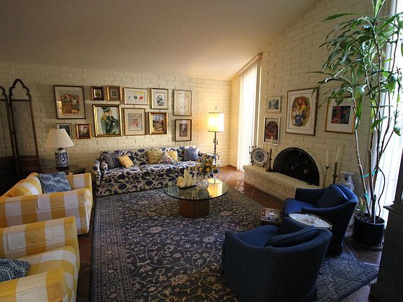 2nd image of 5735 N Camino De La Noche