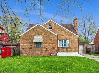 321 Eggert Rd, Buffalo, NY 14215