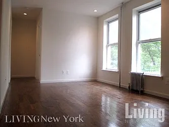 Rented by Living New York