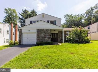 2227 Oakwyn Rd, Lafayette Hill, PA 19444