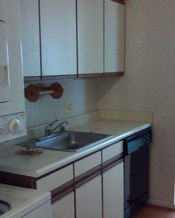 2nd image of 8369 Montgomery Run Rd Unit A