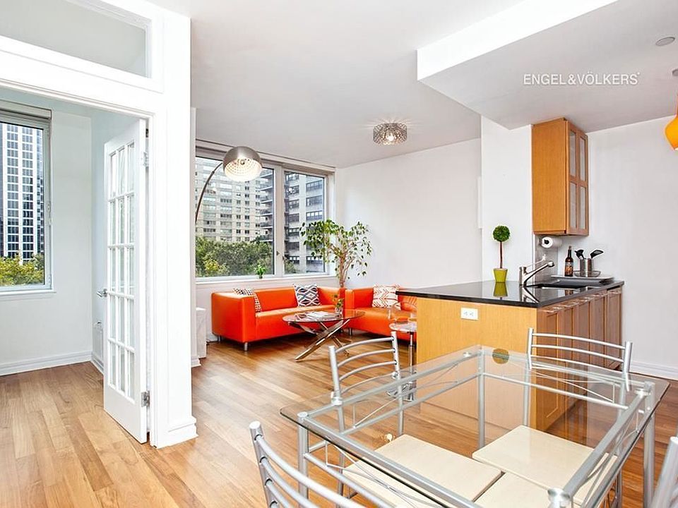 1st image of 200 W End Ave APT 8L