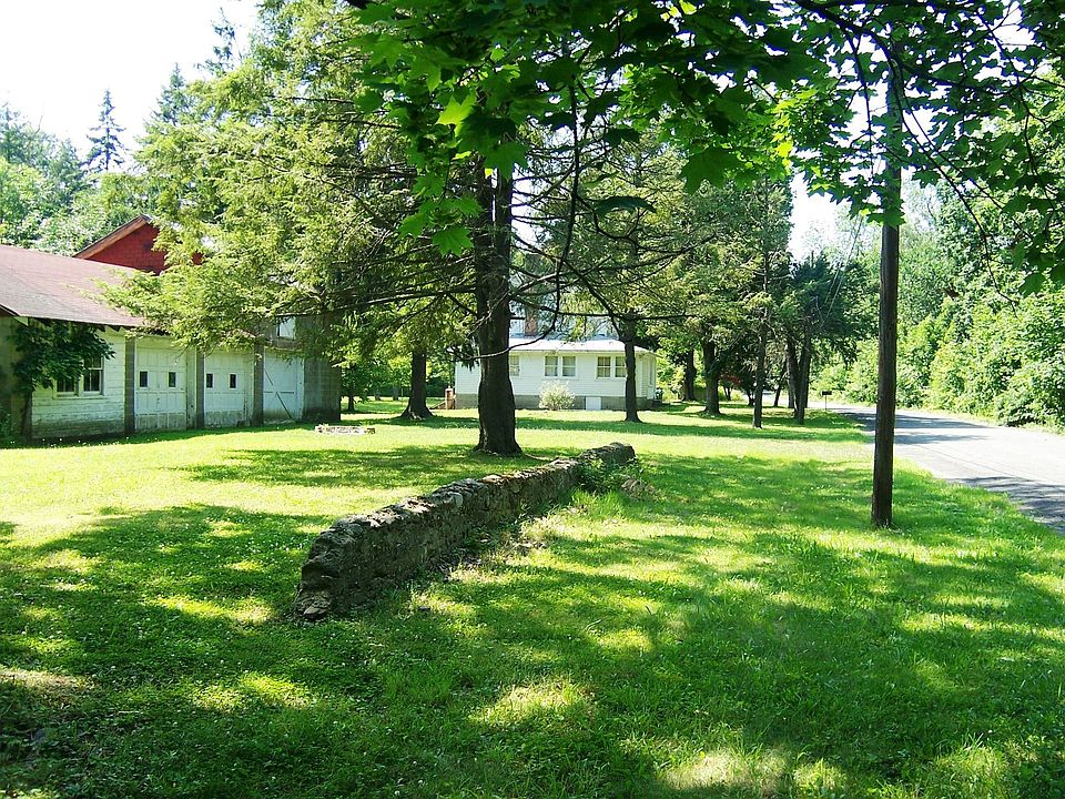 1st image of 25 Orr Ave