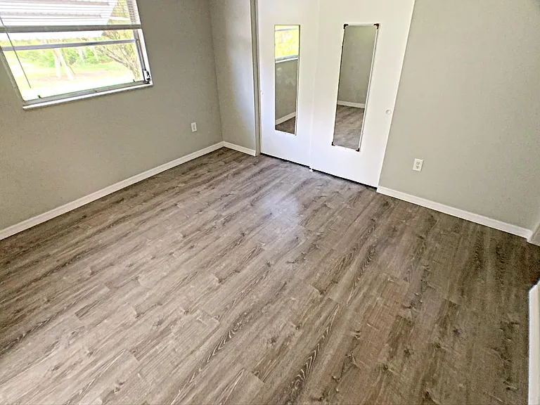12313 Harland Ave — Photo 16