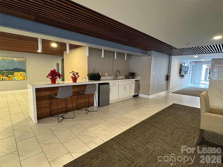 1323 Queens Rd #303 — Photo 28
