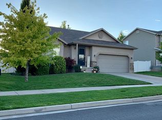 1027 N 3450 W, Layton, UT 84041