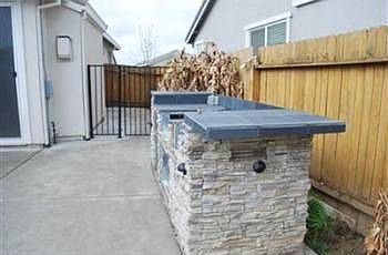 5th image of 10109 Lambeau Ct