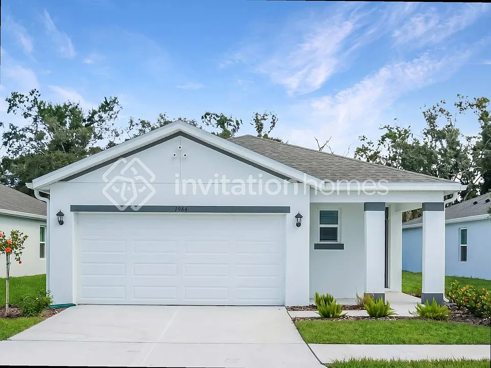 7984 Majestic Palms Ct #33