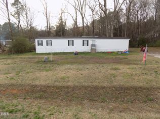 100 Brannon Rd #4, Zebulon, NC 27597