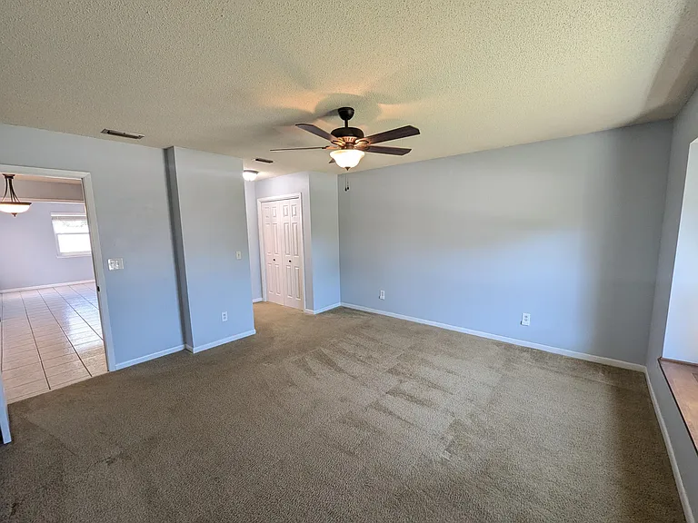 2217 Calle De Pizzaro — Photo 28