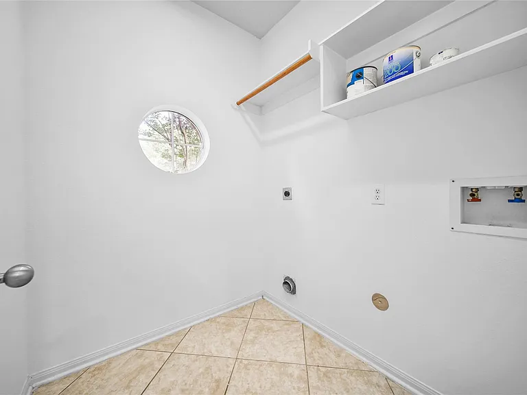 11 Griffin Hill Ct — Photo 16