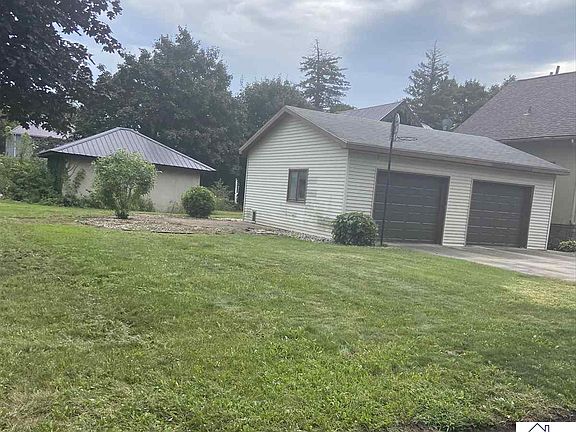 4th image of 503 9th Ave S