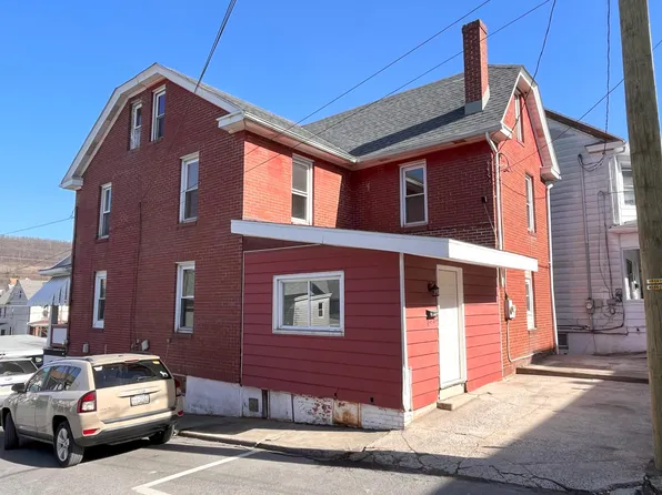 35 Sharpe St, Lansford, PA 18232