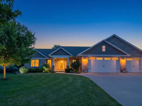 W6953 Rockdale Ln, Greenville, WI 54942