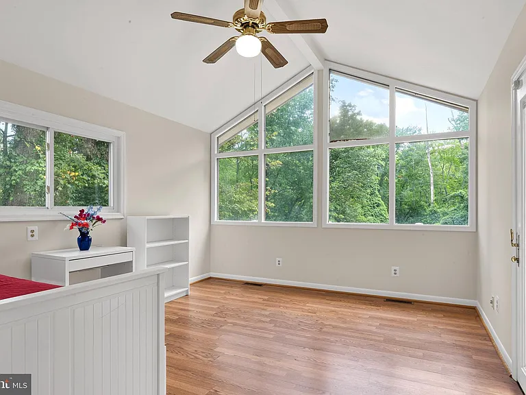 5129 Chowan Ave — Photo 24