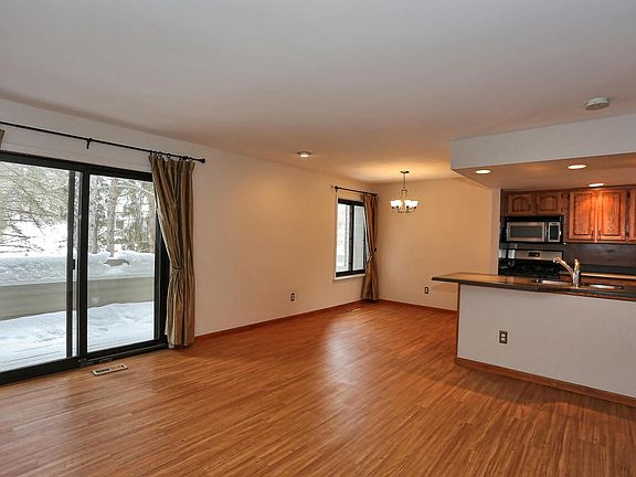 4th image of 2986 Chapshire Dr SE #60