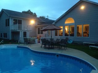 2 Hendrickson Pl, West Long Branch, NJ 07764