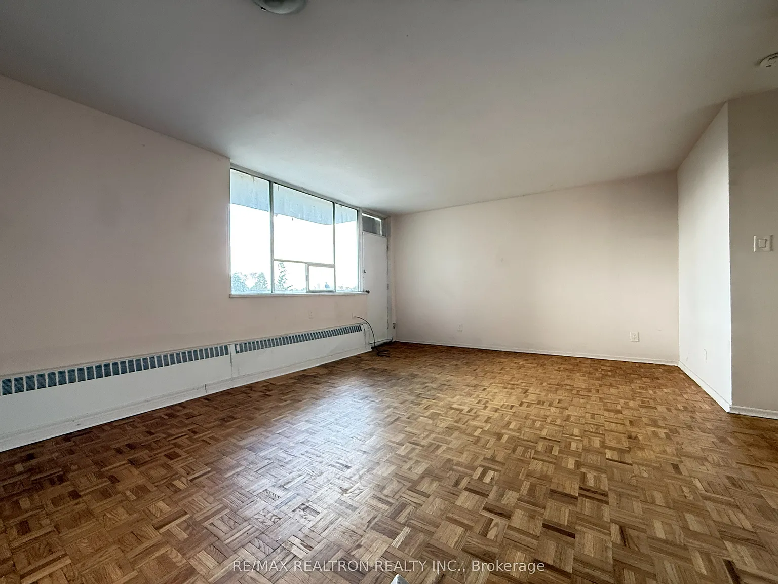 Studio, $1,595 — Photo 2